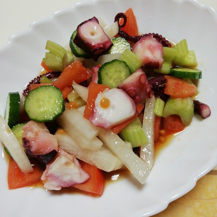 たこぶつと野菜のまろやか青じそサラダ レシピ 作り方 By イク9110 楽天レシピ